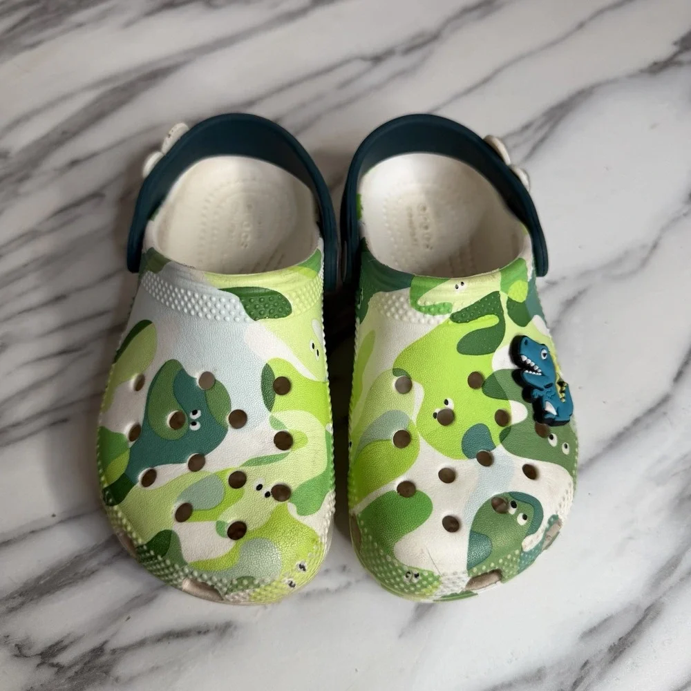 CROCS classic c10 slip